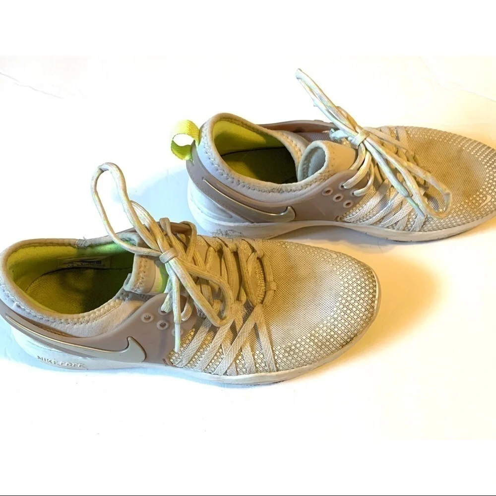 Women’s Nike Free Training Shoes size 7.5
